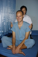 Ian getting a massage at Wat Pho Massage School, Bangkok