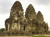 Phra Prang Sam Yot, Lopburi