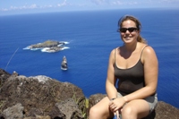 Nikki with view from Orongo to the offshore islands, Easter Island